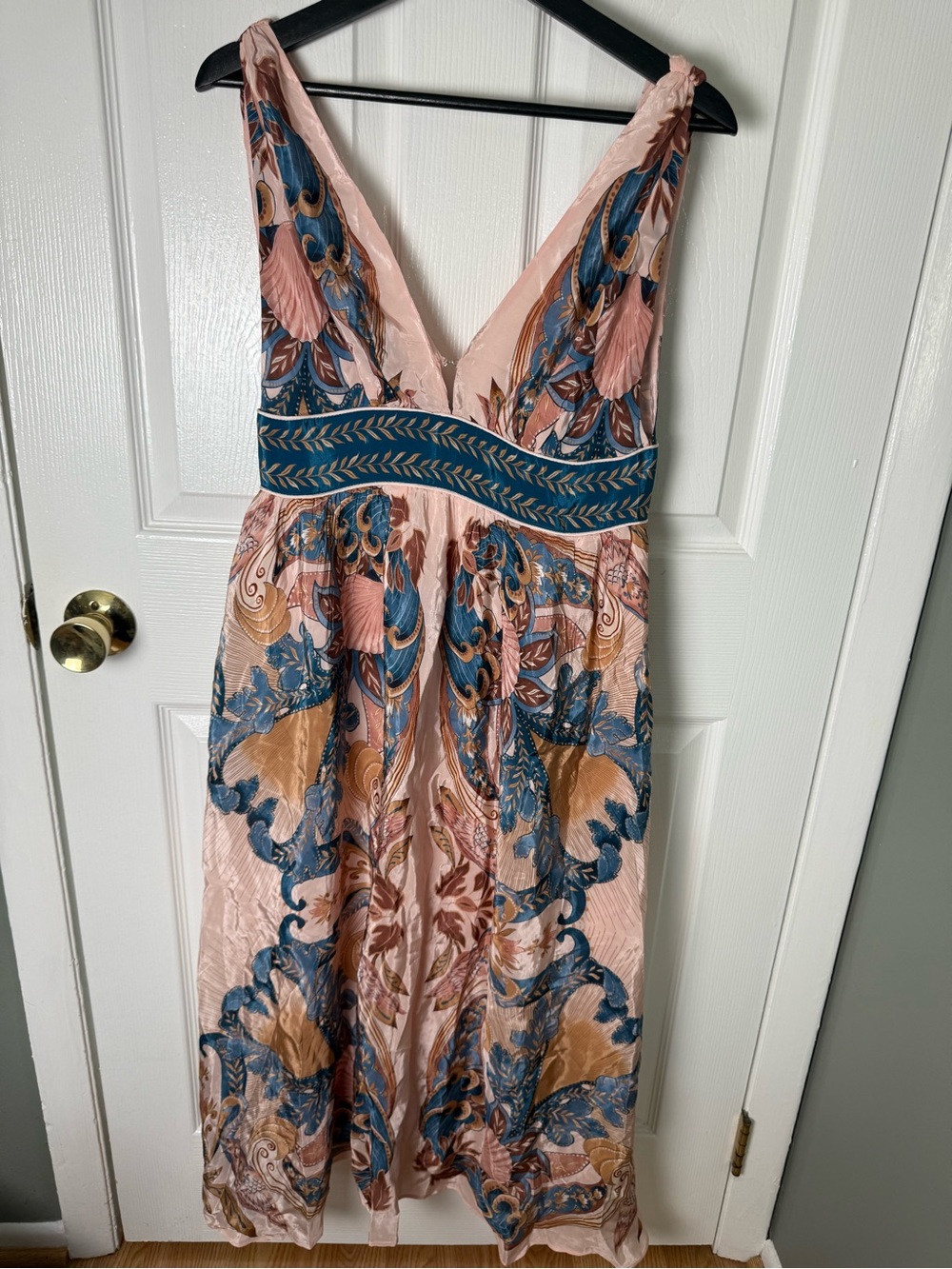 Farm Rio Soft Pink Garden Scarf V Neck Midi Dress M - Picture 2 of 7